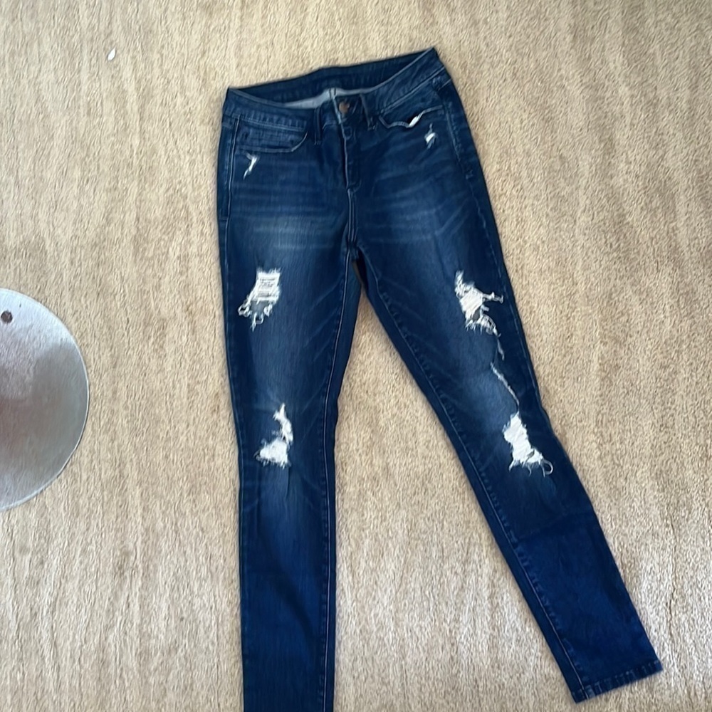 Upgrade Your Style with New Bebe Size 27 Women's Jeans